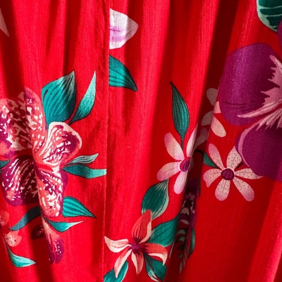 Old Navy Cami midi floral off the shoulder dress in red.  Size XL - Picture 4 of 6